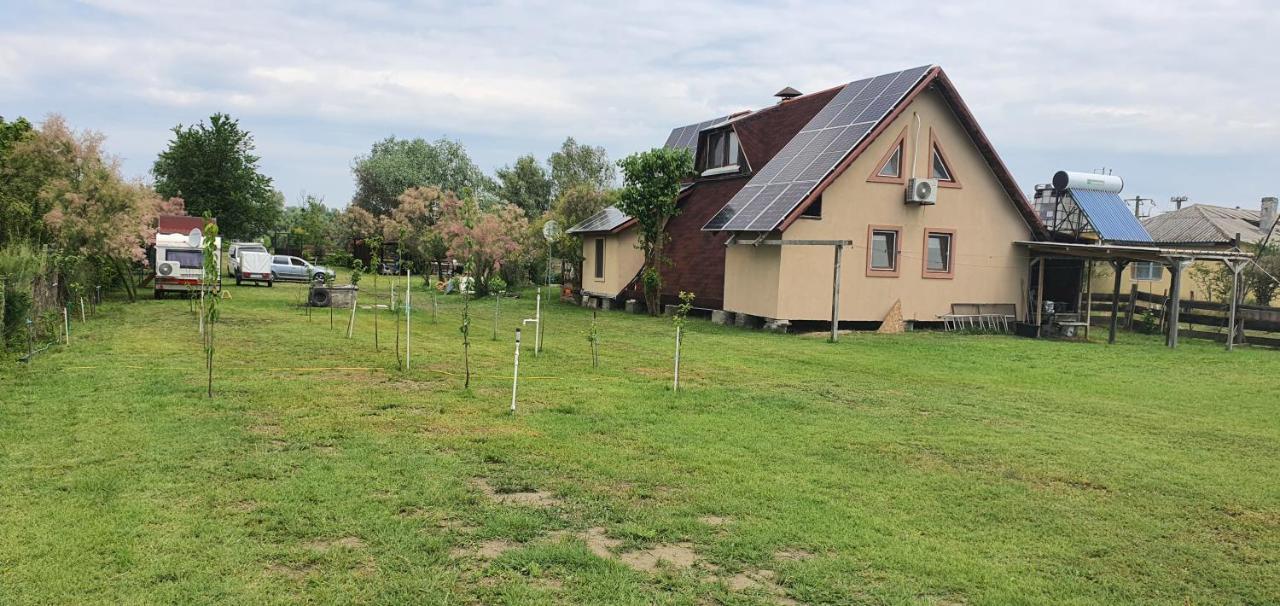 La Unchesu Villa Gorgova Exterior photo